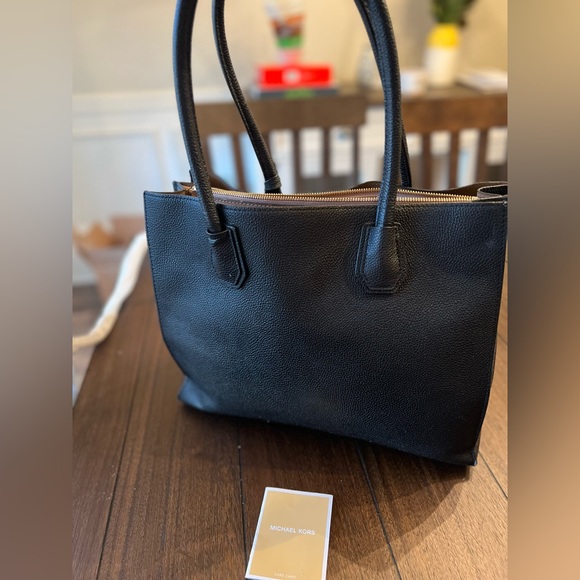 Michael Kors black tote bag - Picture 2 of 3